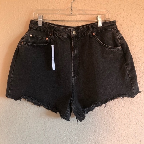 ASOS Highwaist Cutoffs - Picture 1 of 6